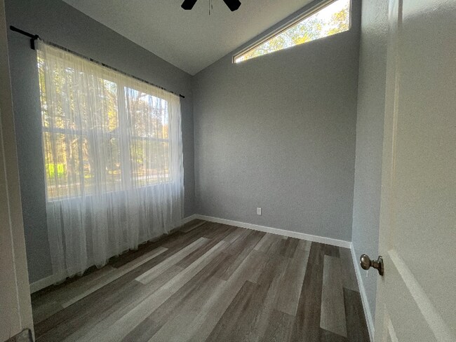 Foto del edificio - 4253 SW 129th Blvd