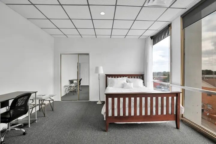 Photo - 1612 W Cleveland Ave (Atlanta, GA)