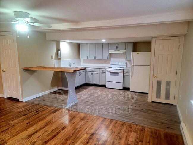 Foto del edificio - 283 Acres Rd