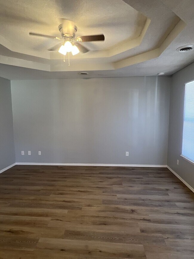 Foto del edificio - Webb City 3 Bedroom / 2 Bathroom house wit...
