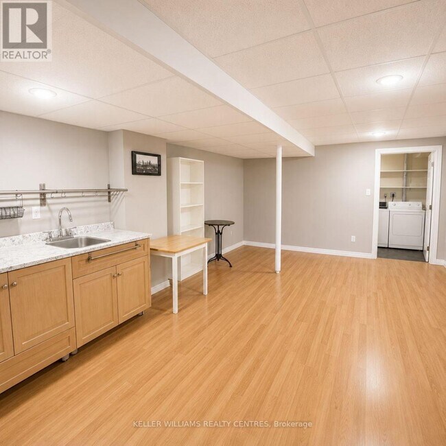 Photo du bâtiment - 71 Avenue Rd