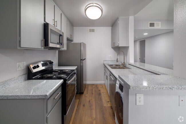 2 habitaciones, 2 baños - 1050 pies cuadrados - Cocina - San Jacinto Village Apartments