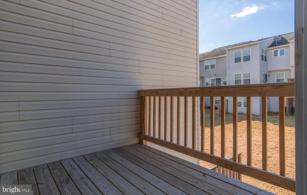 25 Appalachian Ct, Falling Waters, WV 25419 Townhome Rentals in