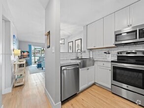 Building Photo - 98321 Windward Ave