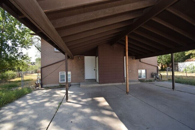 Building Photo - 4451 Dean Cir
