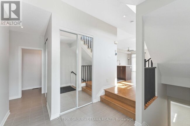 Building Photo - 248 Keyrock Dr