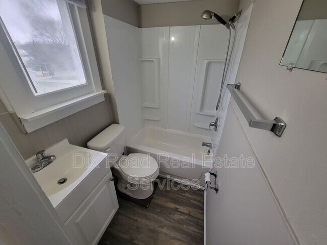 Foto del edificio - 626 Ross Ave