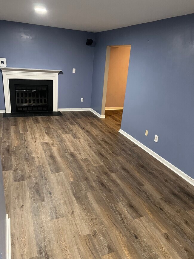 Foto del edificio - 2020 Knotty Dr