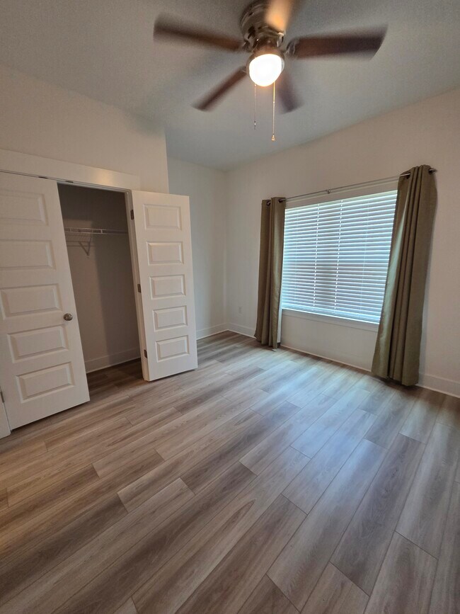 Building Photo - 19474 Gray Horse Dr