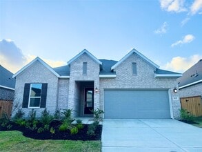 Building Photo - 16315 Mesquite Fld Dr