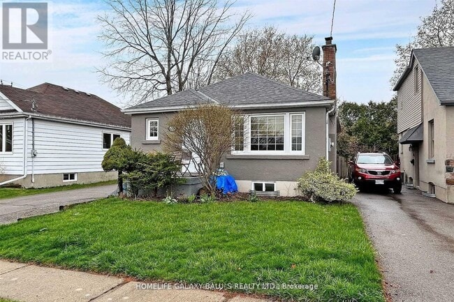 Building Photo - 136 Central Park Blvd N