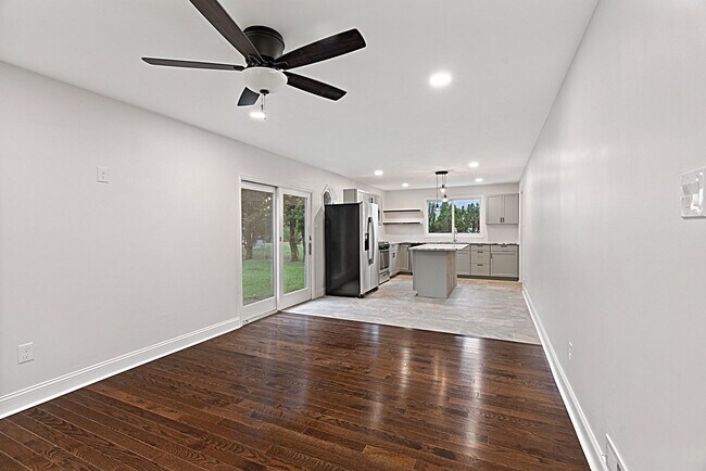 Foto del edificio - 409 Maiden Ln