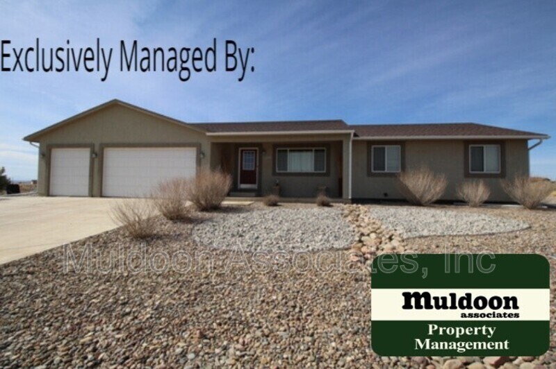 Foto principal - 1819 N Buckboard Ln