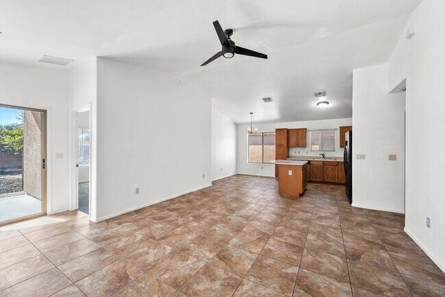 Foto del edificio - Vail, AZ - Single-Family - $1,945.00 Avail...