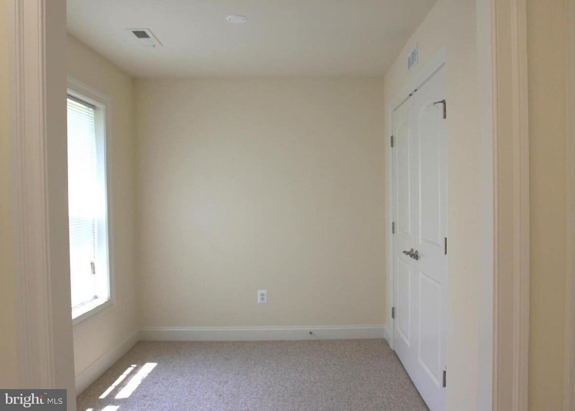 615 Pullman Pl, Gaithersburg, MD 20877 Townhome Rentals in