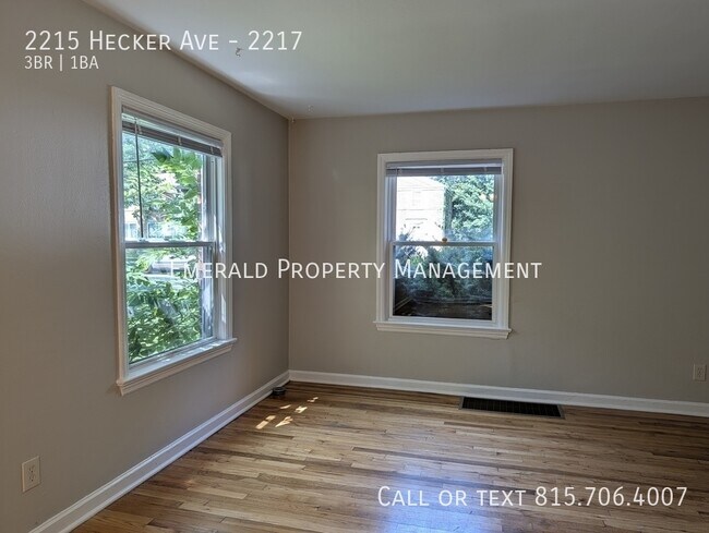 Foto del edificio - 2215 Hecker Ave