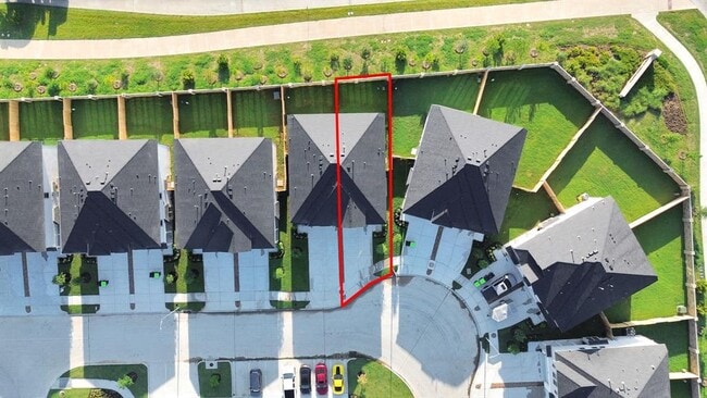 Building Photo - 5535 Holly Haven Ct