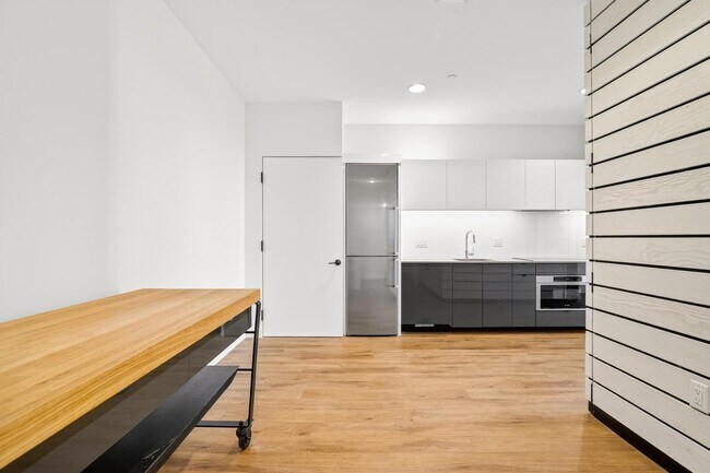 Foto del edificio - 57 N St NW