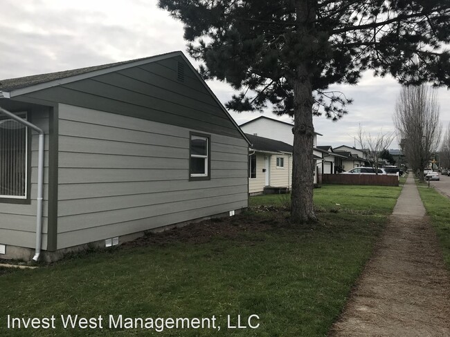 Foto del edificio - 214-285 Cypress St