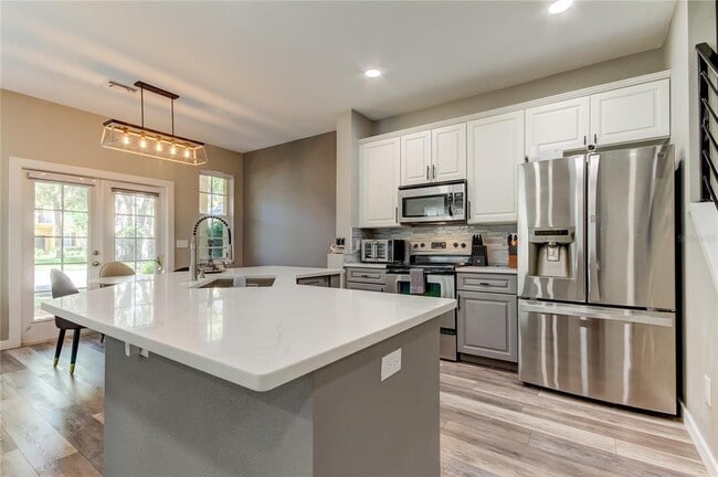 Foto del edificio - 14141 Citrus Crest Cir