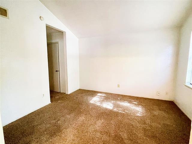 Foto del edificio - 7704 Portman Ave