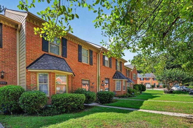 Photo - 1055 Westfield Trace Townhome