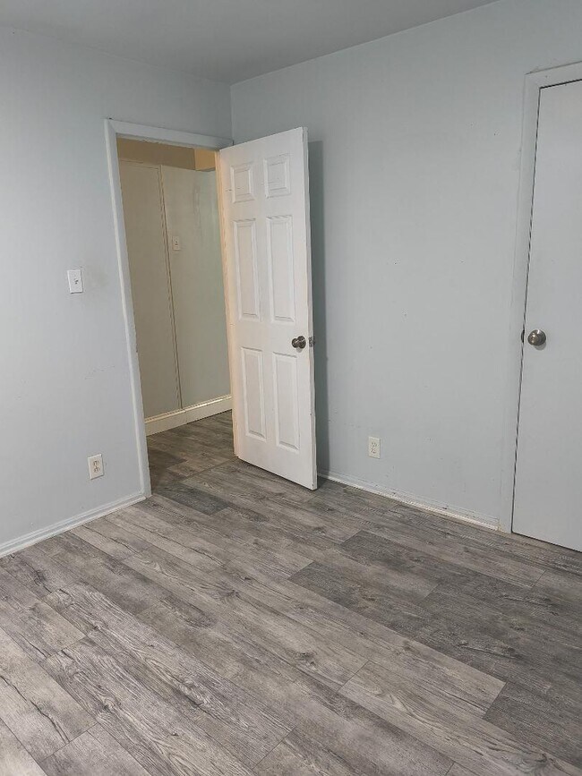 Foto del edificio - 4921 Germantown Ave