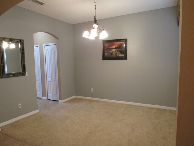 Foto del edificio - Beautiful 3-Bedroom Townhome with Resort-S...