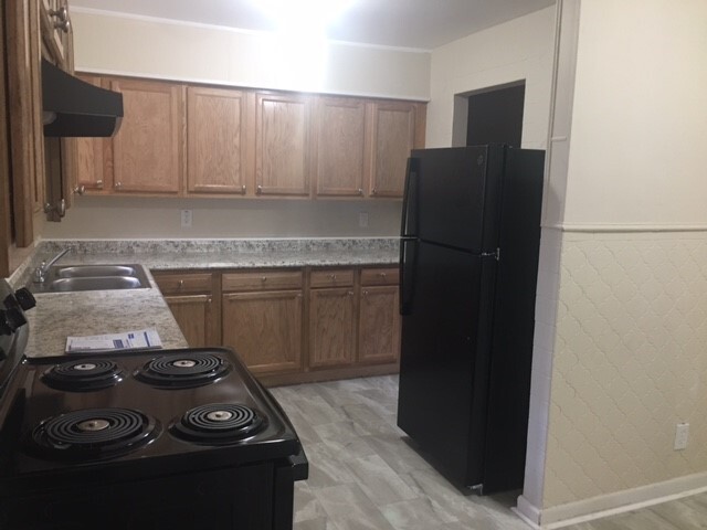 Building Photo - 2363 Bluelark Dr