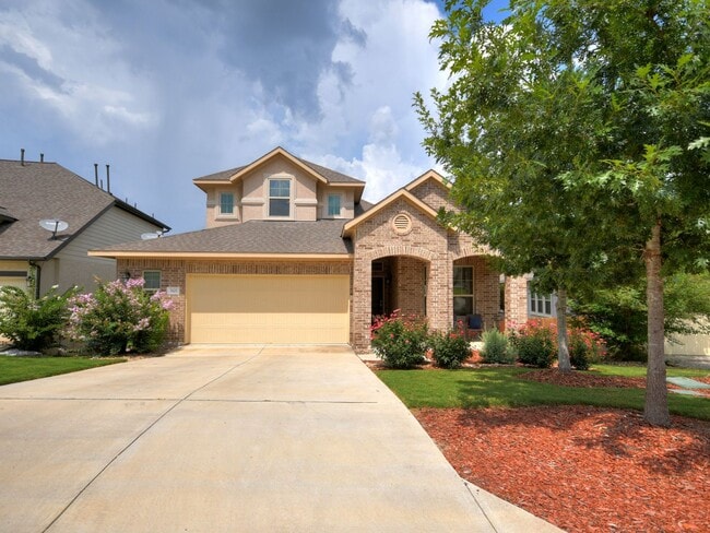 Building Photo - Gorgeous Hill Country home in Southwest Au...