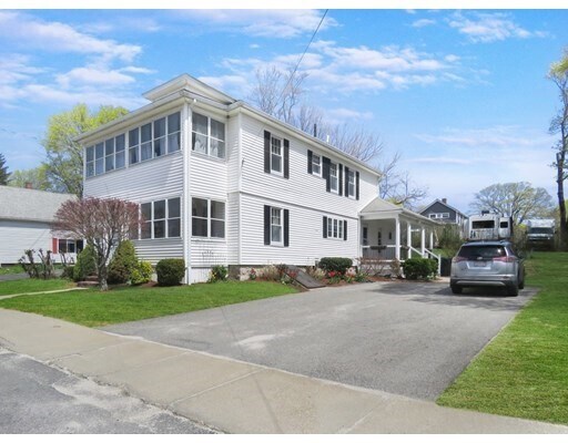 Building Photo - 100 Neil St