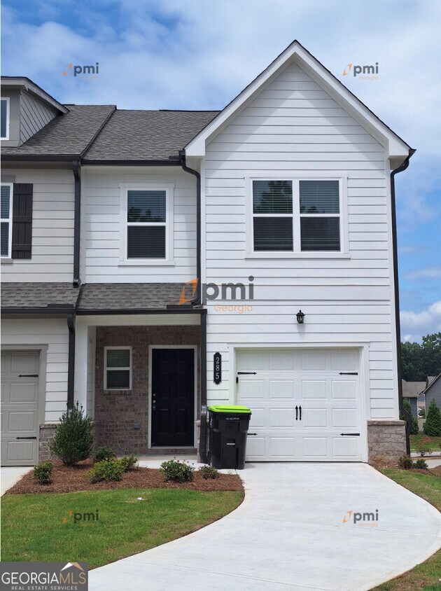 Foto principal - 285 Kenoot Dr