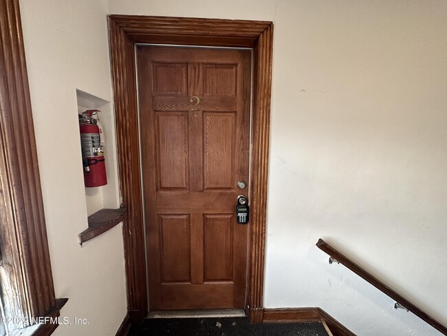 Foto del edificio - 1641 Larue Ave