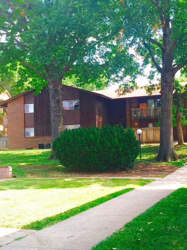 Campus East Apartments Manhattan, KS