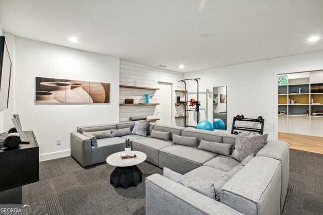 Foto del edificio - 608 McGruder St NE