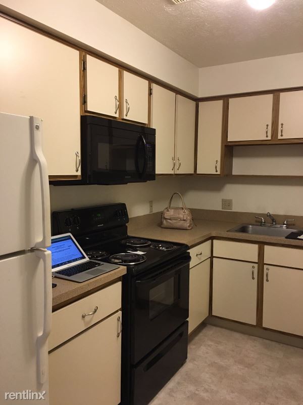 6415 Princeton Ct, Parma Heights, OH 44130 Condo for Rent in Parma