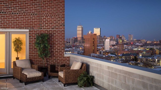 Building Photo - 75 SAINT ALPHONSUS St