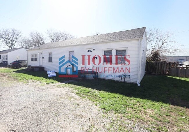 Building Photo - 1215-1215 Joan Ave