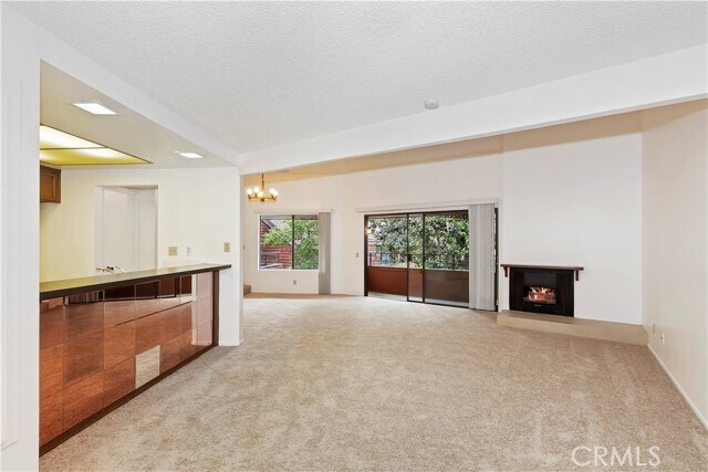 Building Photo - 394 S Prospectors Rd