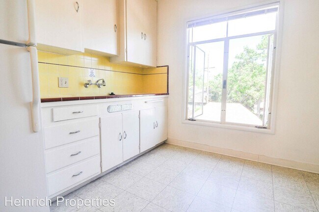 Foto del edificio - 3570 I St