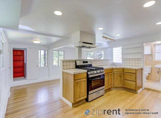 Foto del edificio - 462 Clipper St