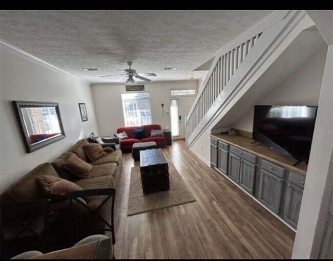 Sala de estar - 367 Jack Hampton Dr