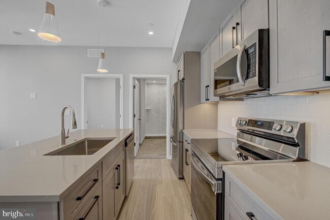 Foto del edificio - 2445 Innovator Wy