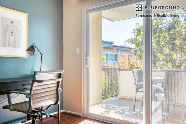 Foto del edificio - 5140 White Oak Ave