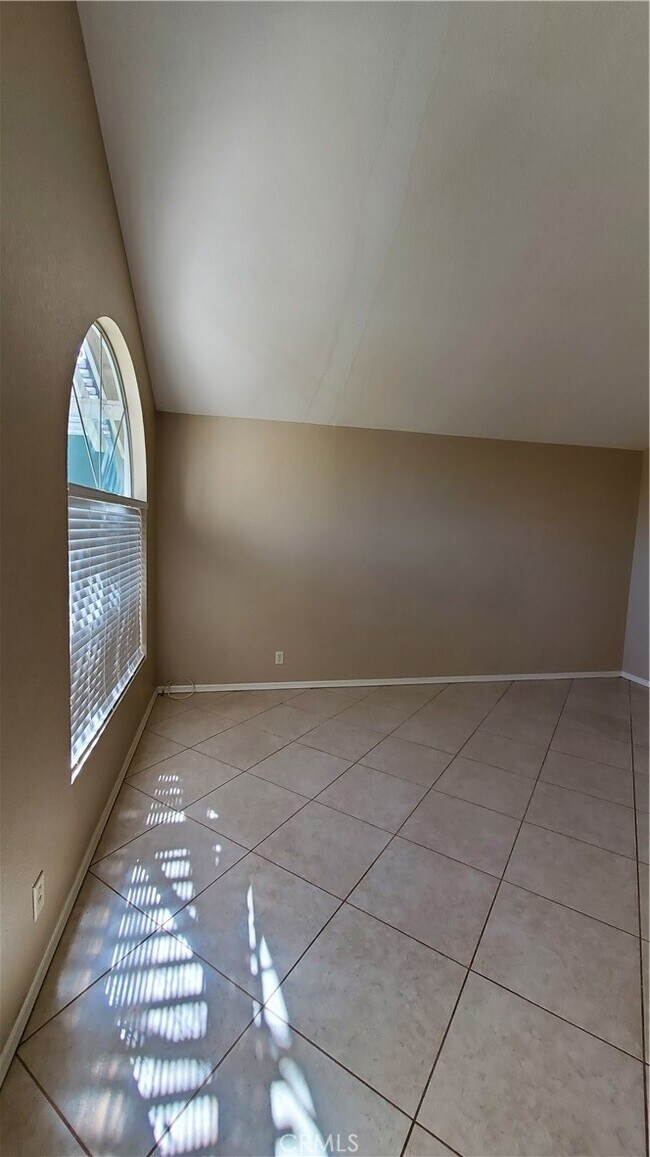 Foto del edificio - 980 Tufts Cir