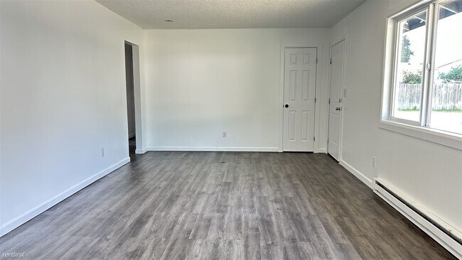 Foto del edificio - 3 br, 1 bath House - 1507 Ross Avenue