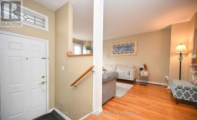Building Photo - 6859-6859 Edenwood Dr