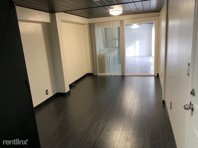 Foto del edificio - 12354 Ormskirk Ave