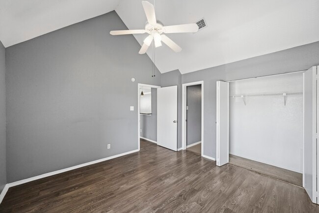 Building Photo - 14550 Fonmeadow Dr