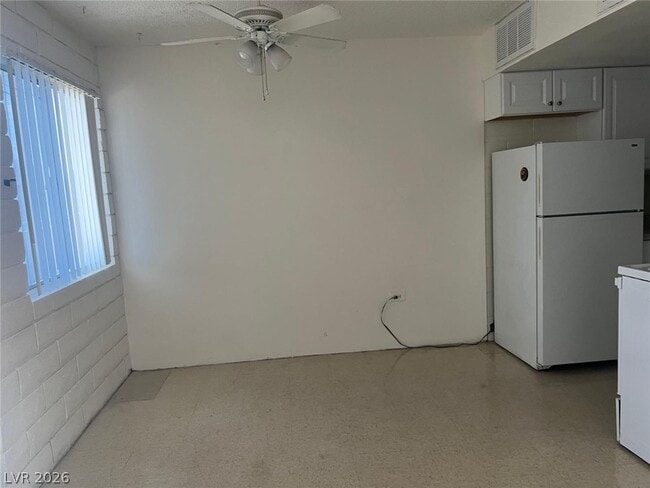 Building Photo - 818 S 7th St